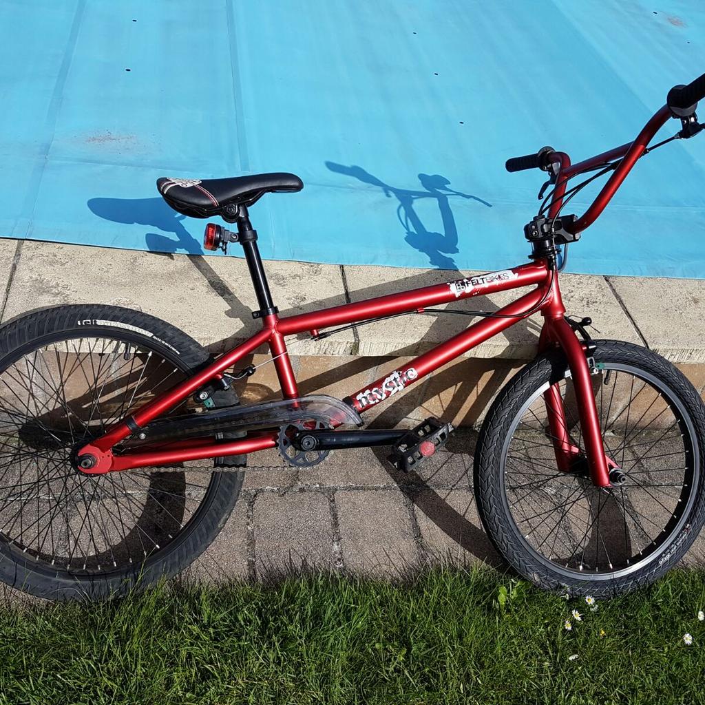 Felt mystic hotsell bmx bike