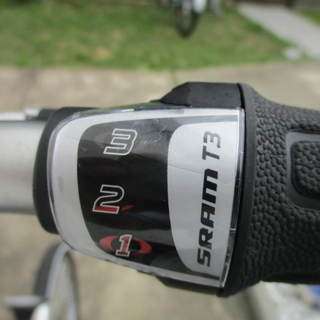fahrrad sattelstütze mit federung Gefederte Sattelstütze 27,2mm | 45mm Federweg main image 1