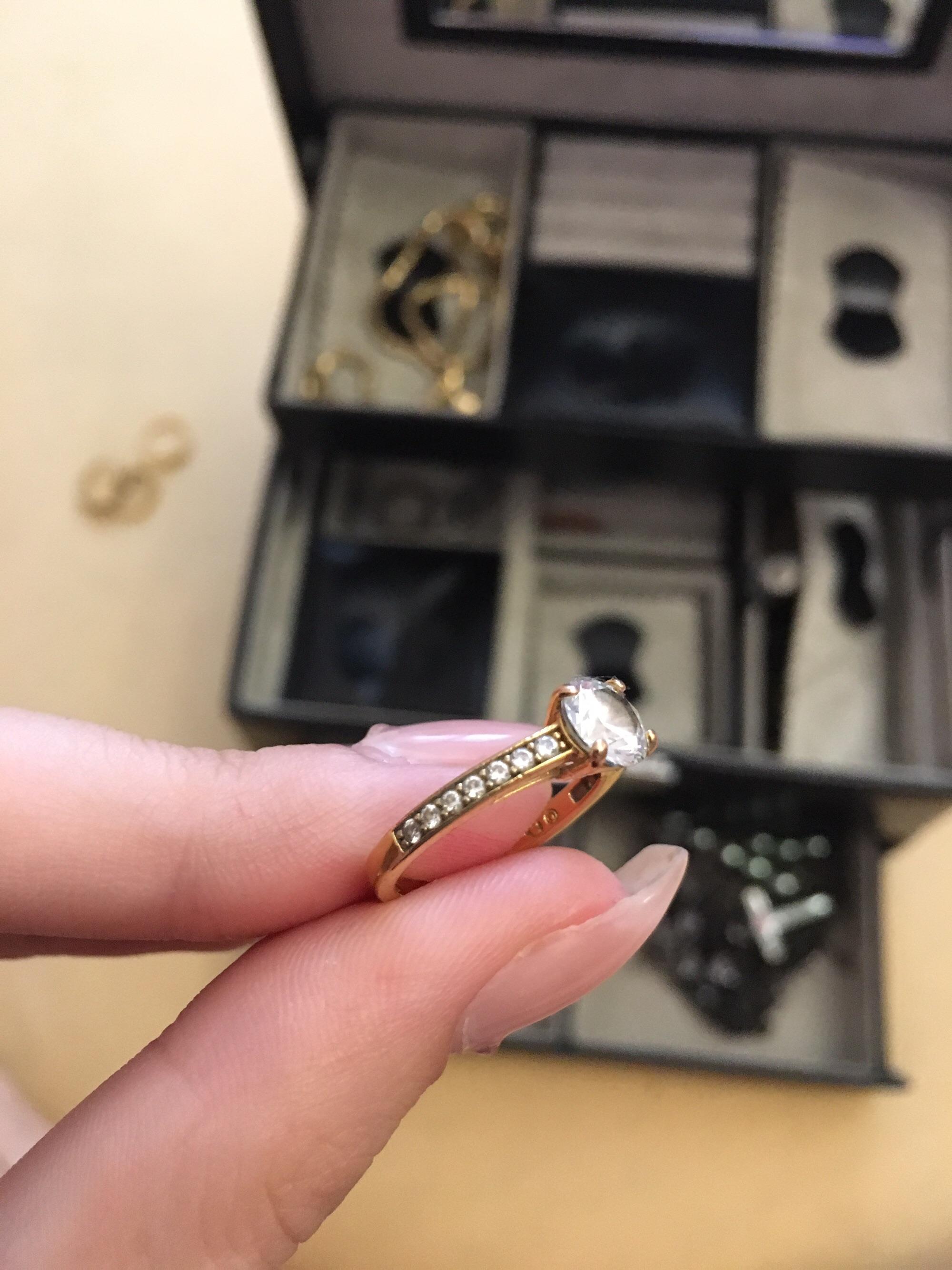 ring-swarovski-gold-52-16-5-mm-in-9485-nendeln-for-15-00-for-sale-shpock