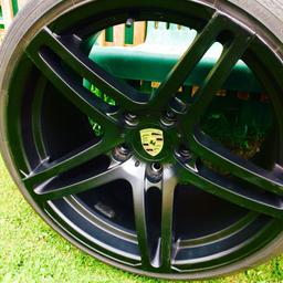 PORSCHE FORGE
19" STAGGERED ALLOYS
CONTINENTAL TYRES
AMAZING CONDITION
FULLY BALANCED
REAR SPACERS
STUTTGART CENTRE LOGO
EXCELLENT SUMMER PRICE
PICKUP ONLY
TEL: 07845834671
FOR ALL DETAILS