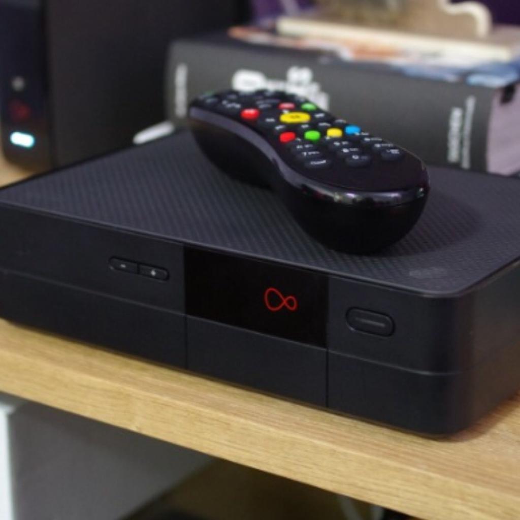 2 Virgin Media V6 TiVo boxes and Remotes £30 in L26 Liverpool for £30.