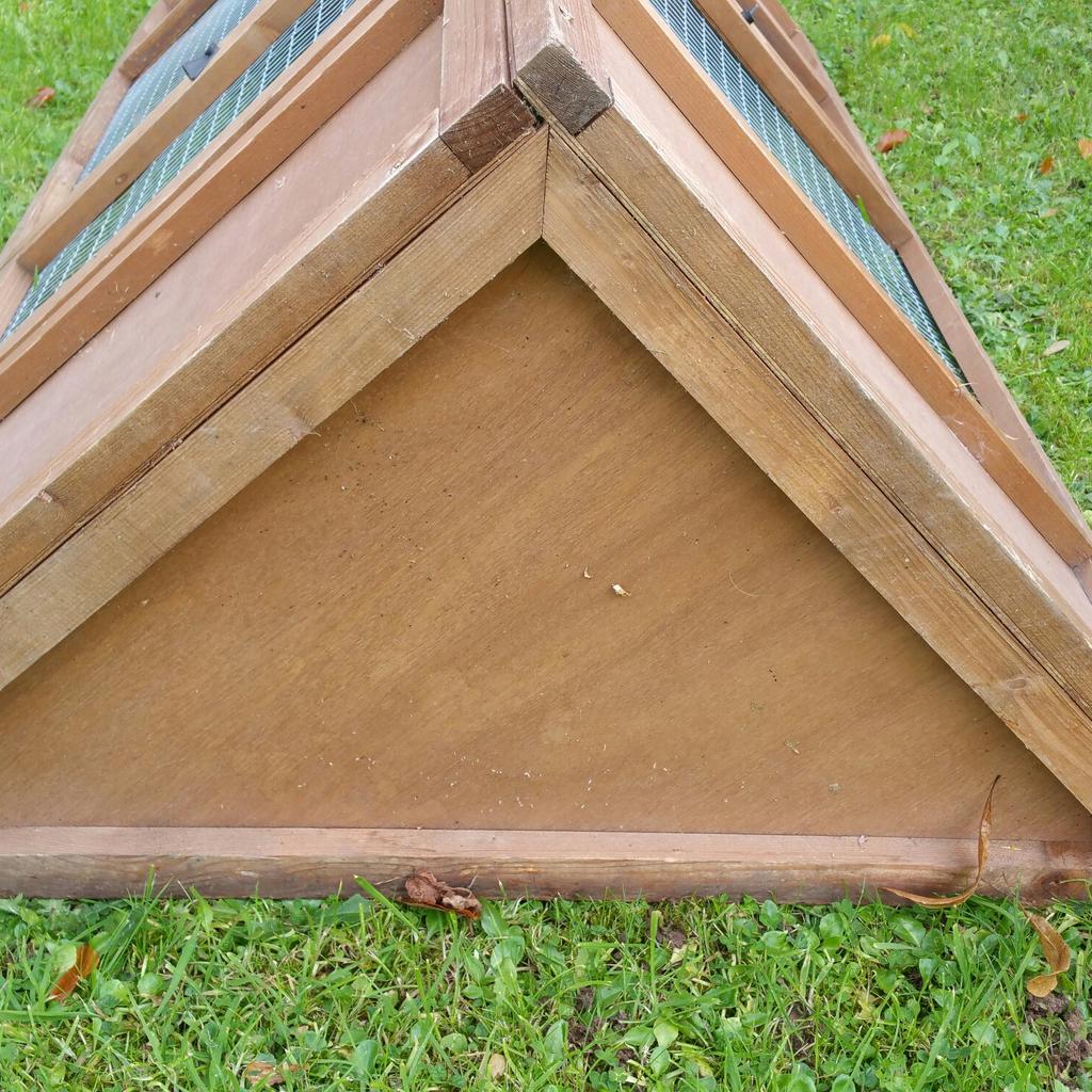 GUINEA PIG / RABBIT RUN in NP7 Abergavenny für £ 25,00 zum Verkauf