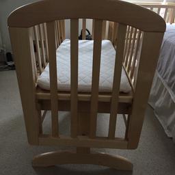 John Lewis Swinging Crib, great condition, selling with or without mattress. Good for baby to sleep in before moving to a big cot