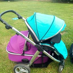 In good used condition.
Comes with upper and lower seat units
Grape carrycot 
Chassis is scratched
Fabrics are a little grubby. 
One foot rest catch is missing from lower seat but still works fine. 
Also have a britax car seat if need for additional £20.