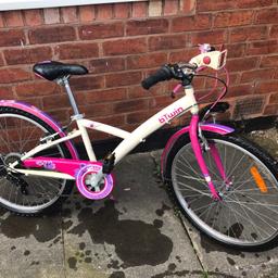 Used but in excellent condition, a few minor scuffs. Comes with a little basket on the front handle bars, wheels and tyres and brakes in great condition.