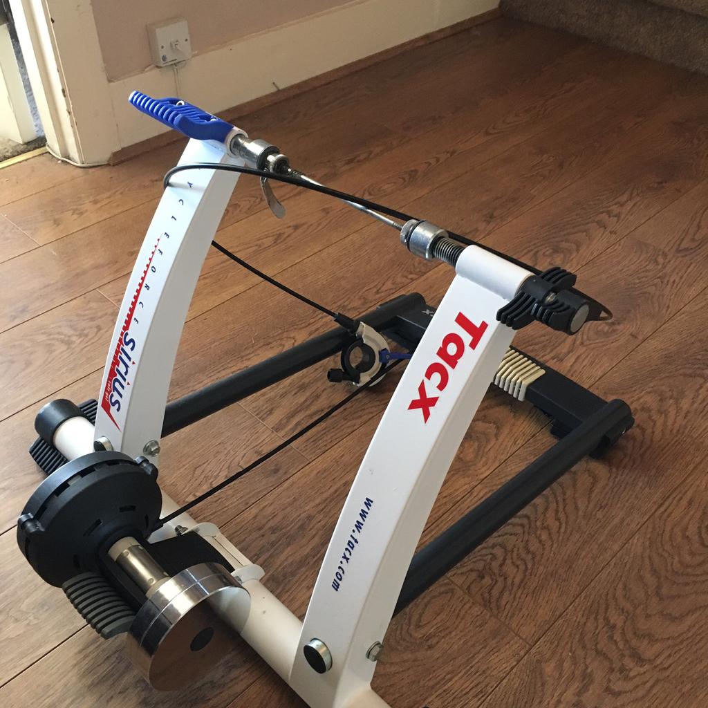 Tacx sirius turbo clearance trainer