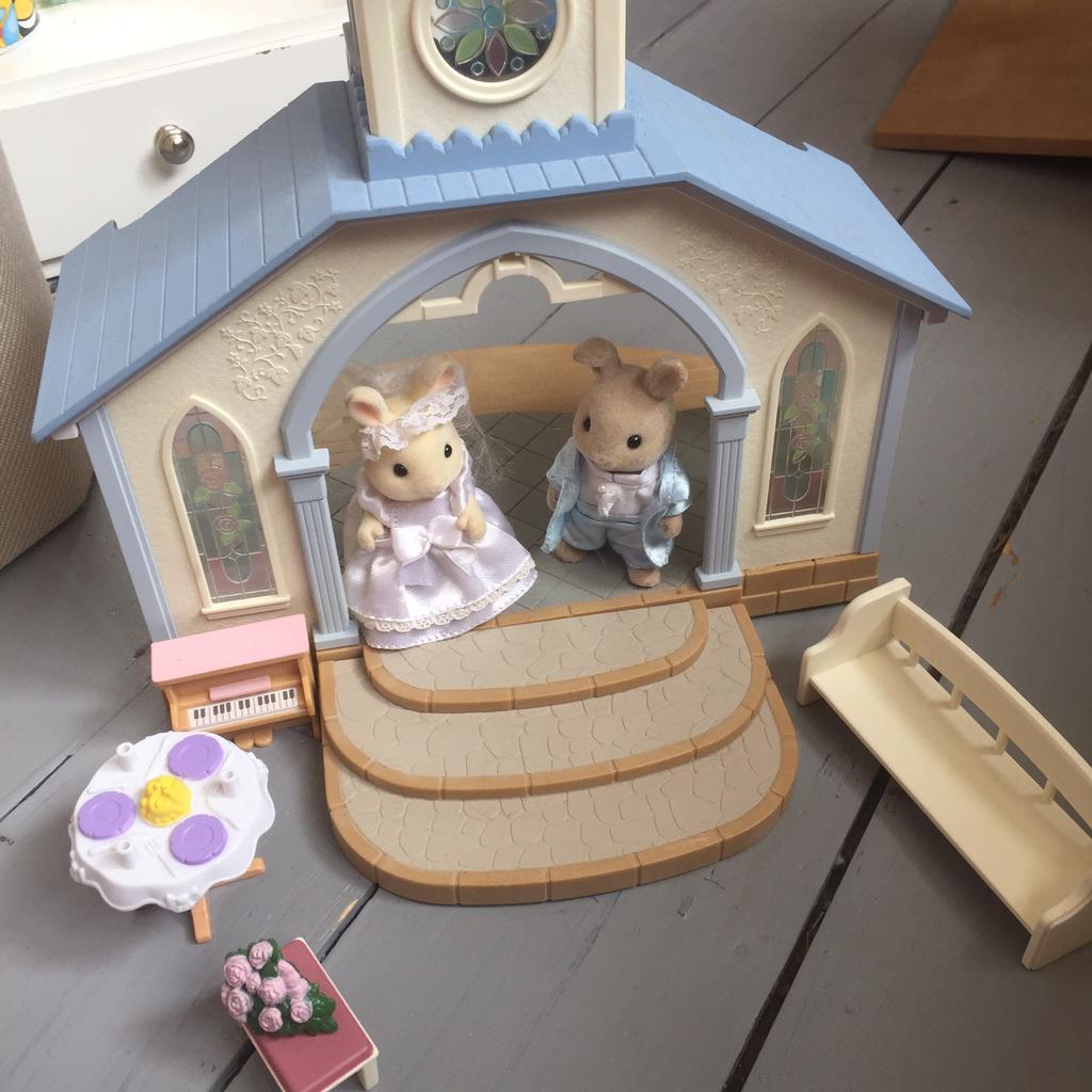 Sylvanian Families- wedding chapel in CV22 Rugby for £25.00 for sale ...