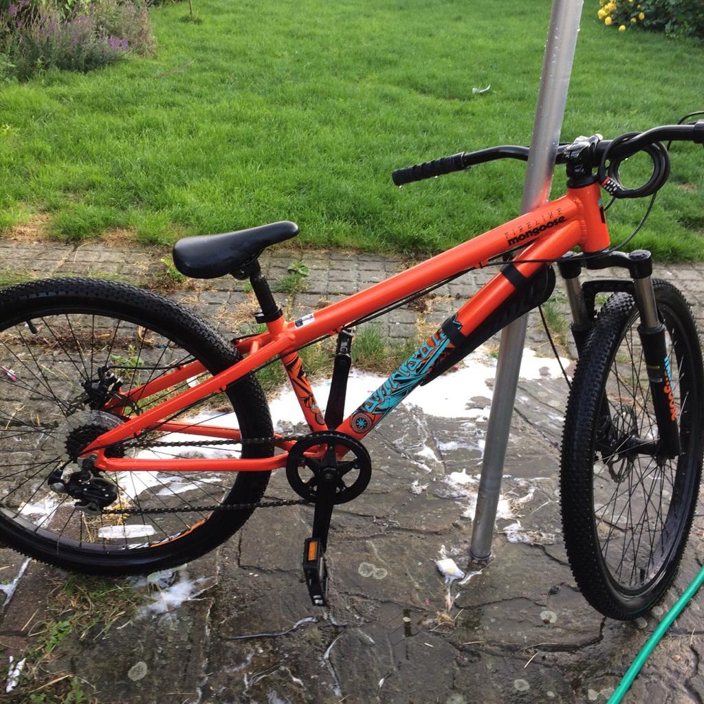 Mongoose fireline best sale mountain bike