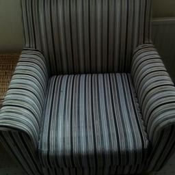 Swivel stripey arm chair 
Couple of small marks here and there 
Can deliver for small fee