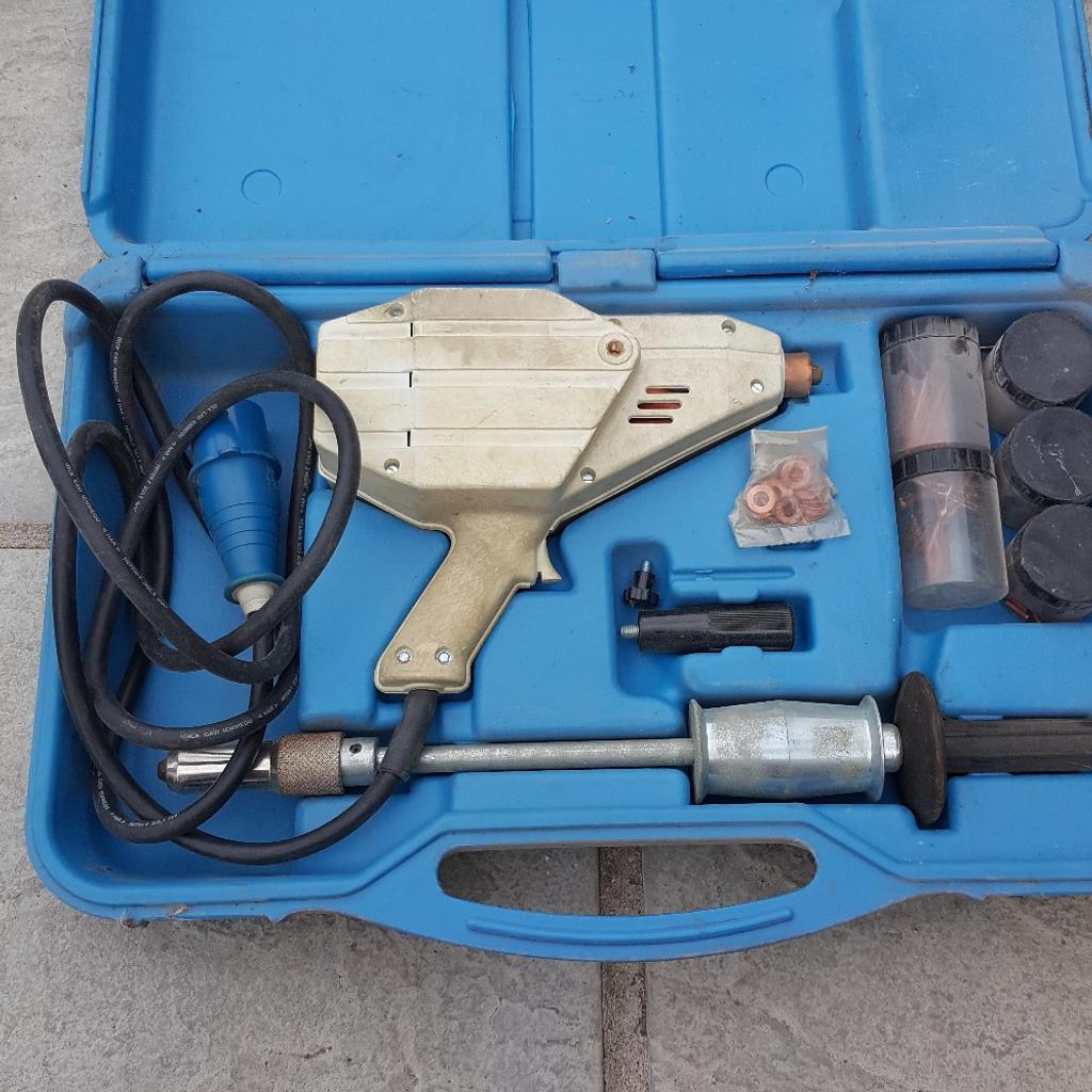 Sealey stud welder with slide hammer sr20m in UB3 Hayes for £200.00 for