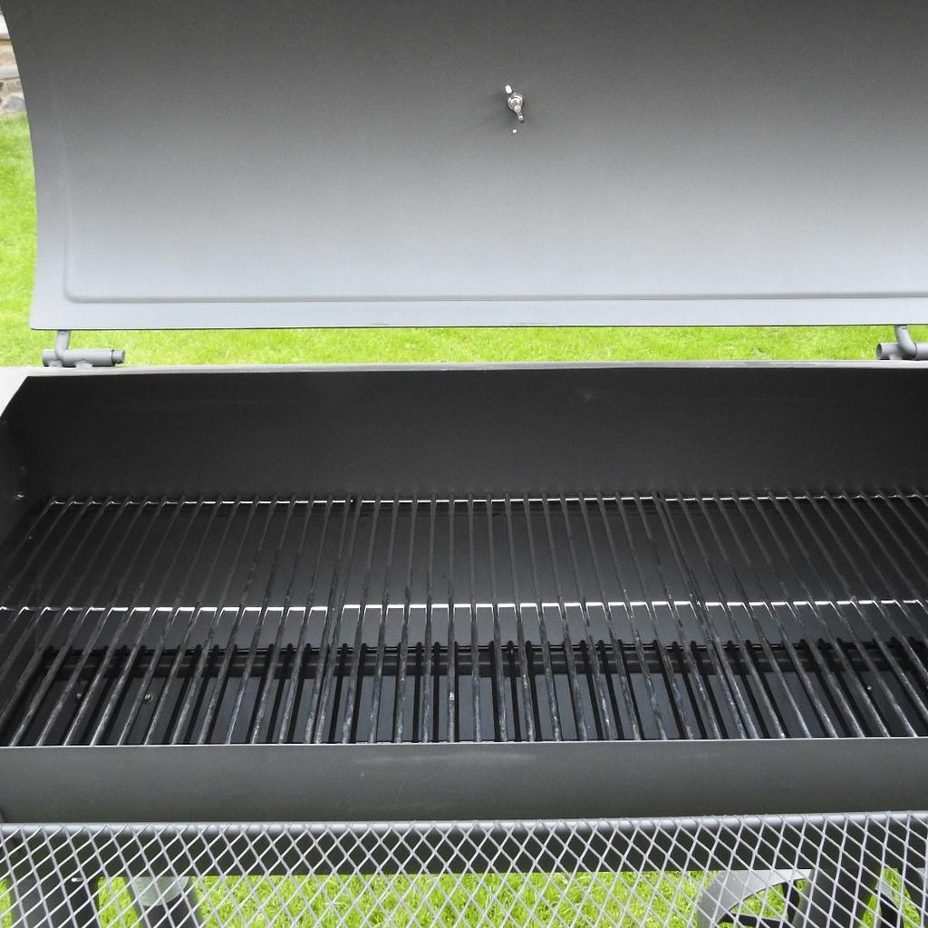 Tenneker smoker clearance xl