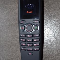 Verkaufe hier ein Audi Auto Telefon.

Teilenummer: 4F0 910 393

Voll funktionsfähig.