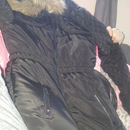 11-12! Very good condition thick! Great for school. Fur hood. £10 ono