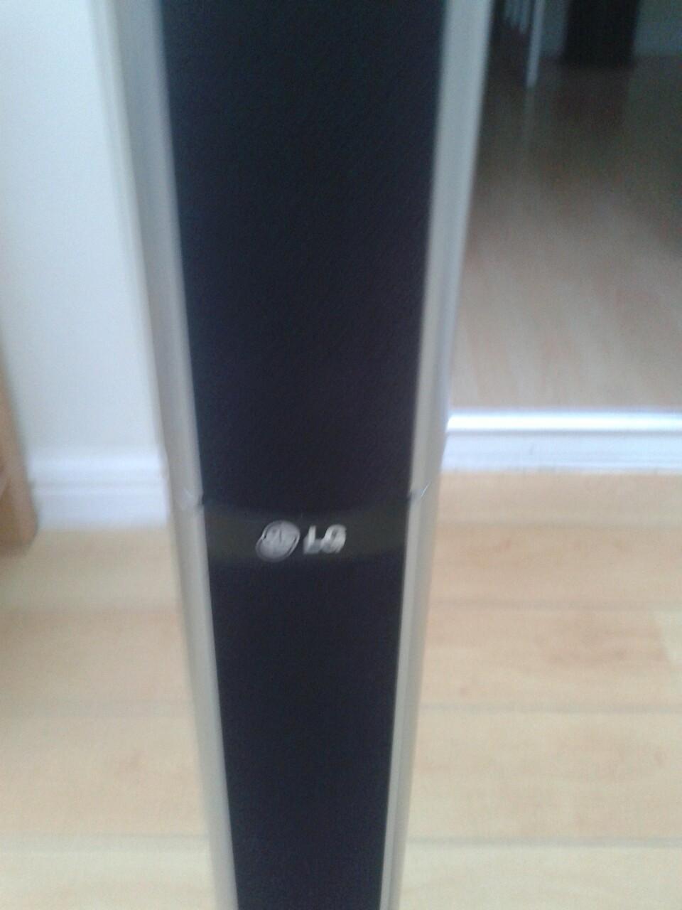LG LHS55TBS Tower Surround Sound Speakers in PR2 Preston for £12.00