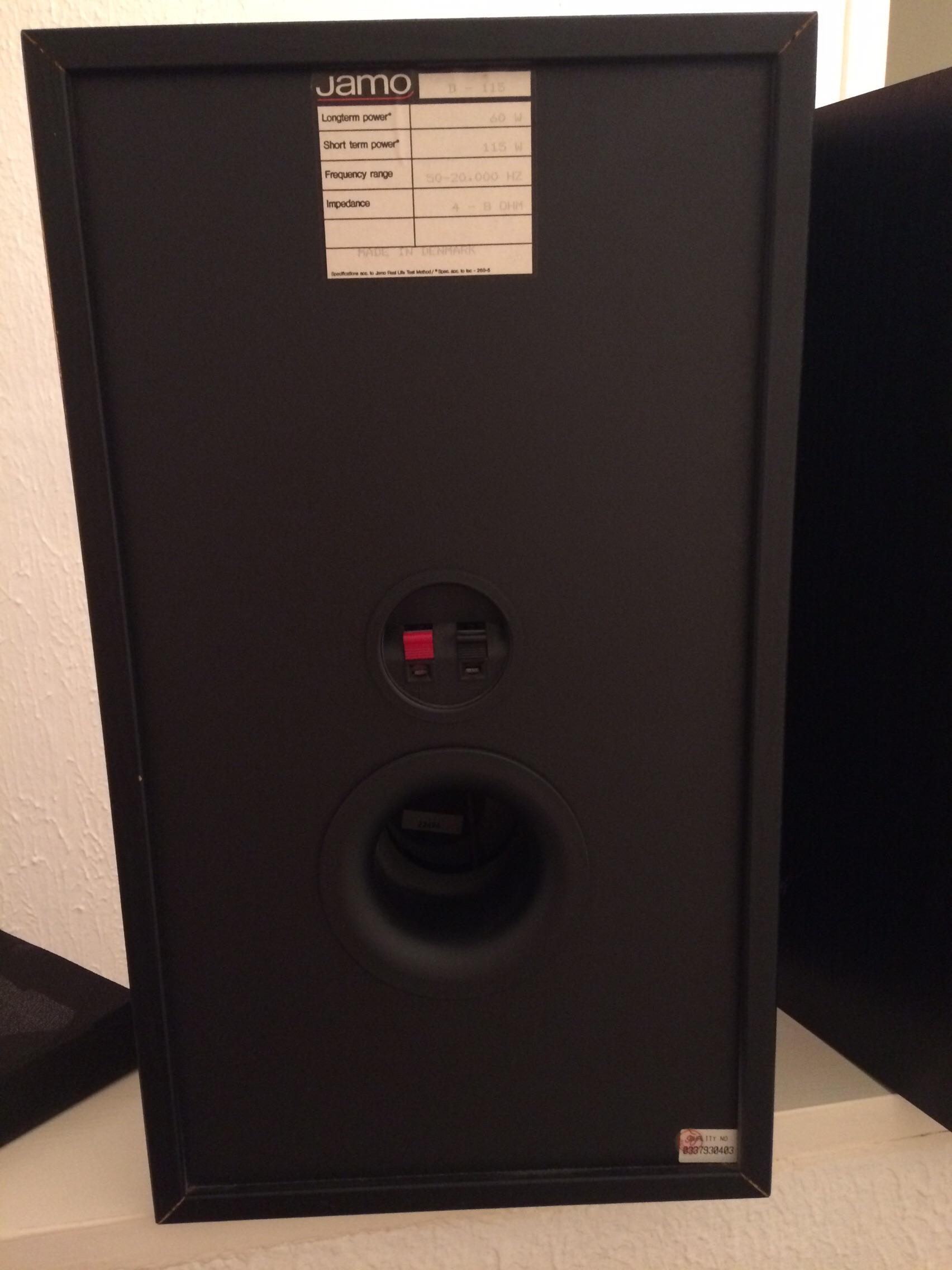 Jamo D115 Speakers (Pair) (£35 Delivered) in SS17Hope for £30.00 for