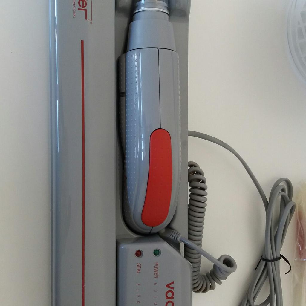 Neue Vacsy Zepter Vakuumgerät in 1110 Wien für 80,00 € zum Verkauf ...