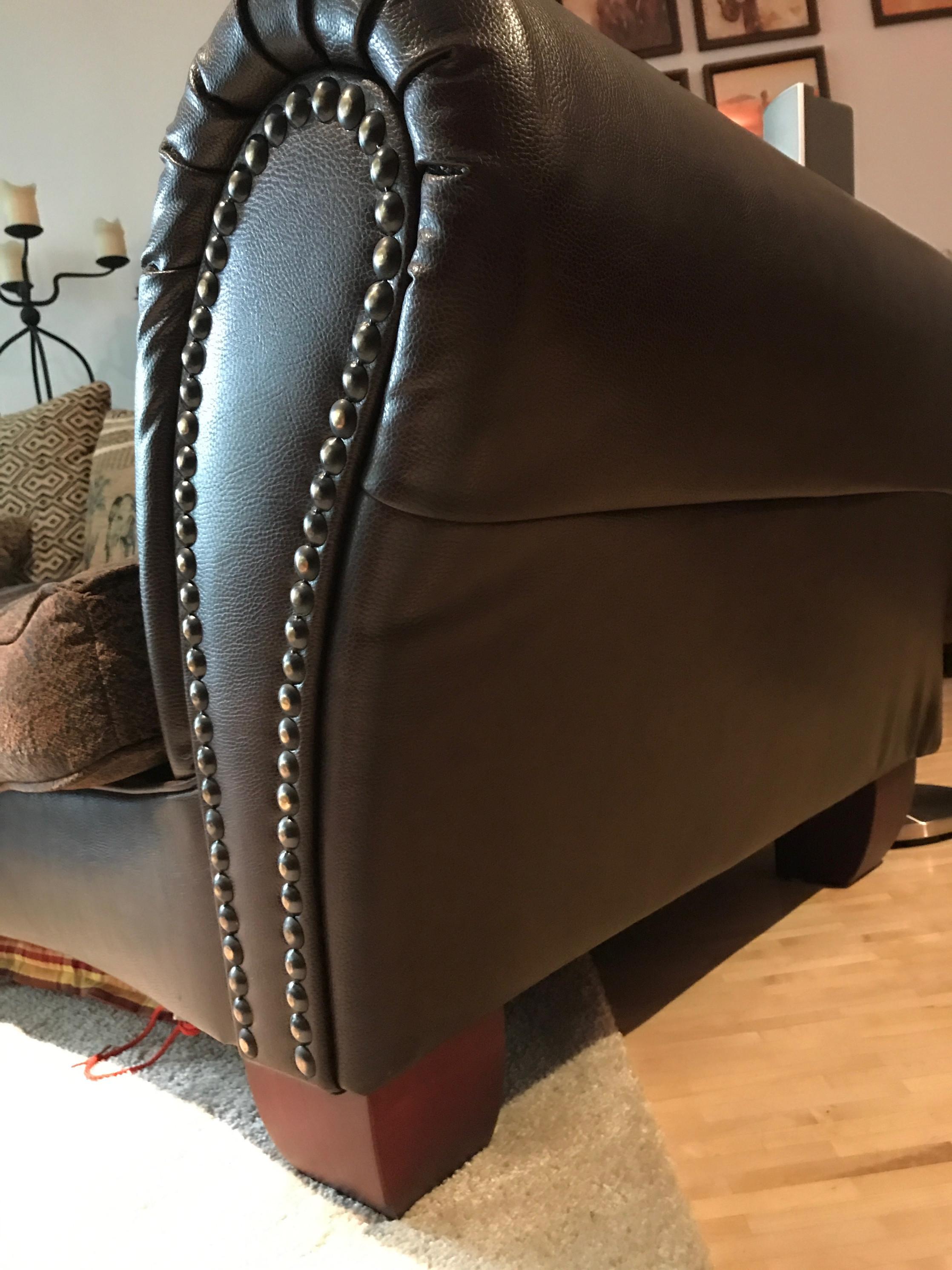 BIG Sofa / Couch im Kolonialstil Afrika XL in München for €199.00 for sale Shpock