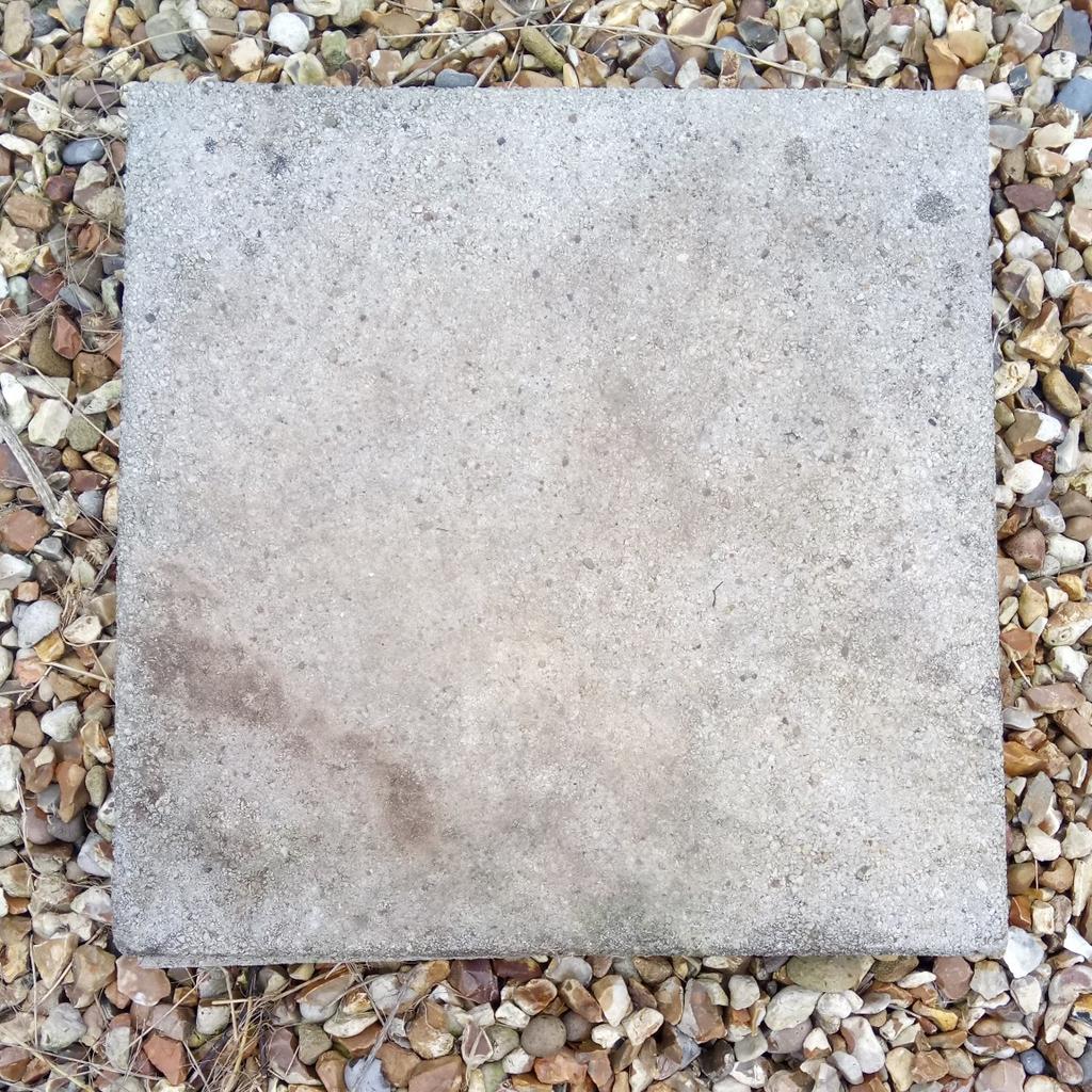 Up to 40 paving slabs Free in DL3 Darlington for free for sale Shpock