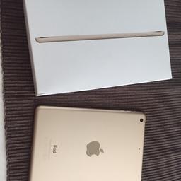 iPad Mini 3, 16 GB, wifi, Gold, 3 Jahre alt, fast unbenutzt, 2 kleine Kratzer auf der Rückseite, sonst frei von Gebrauchsspuren, inkl. Originalverpackung und Ladekabel.
