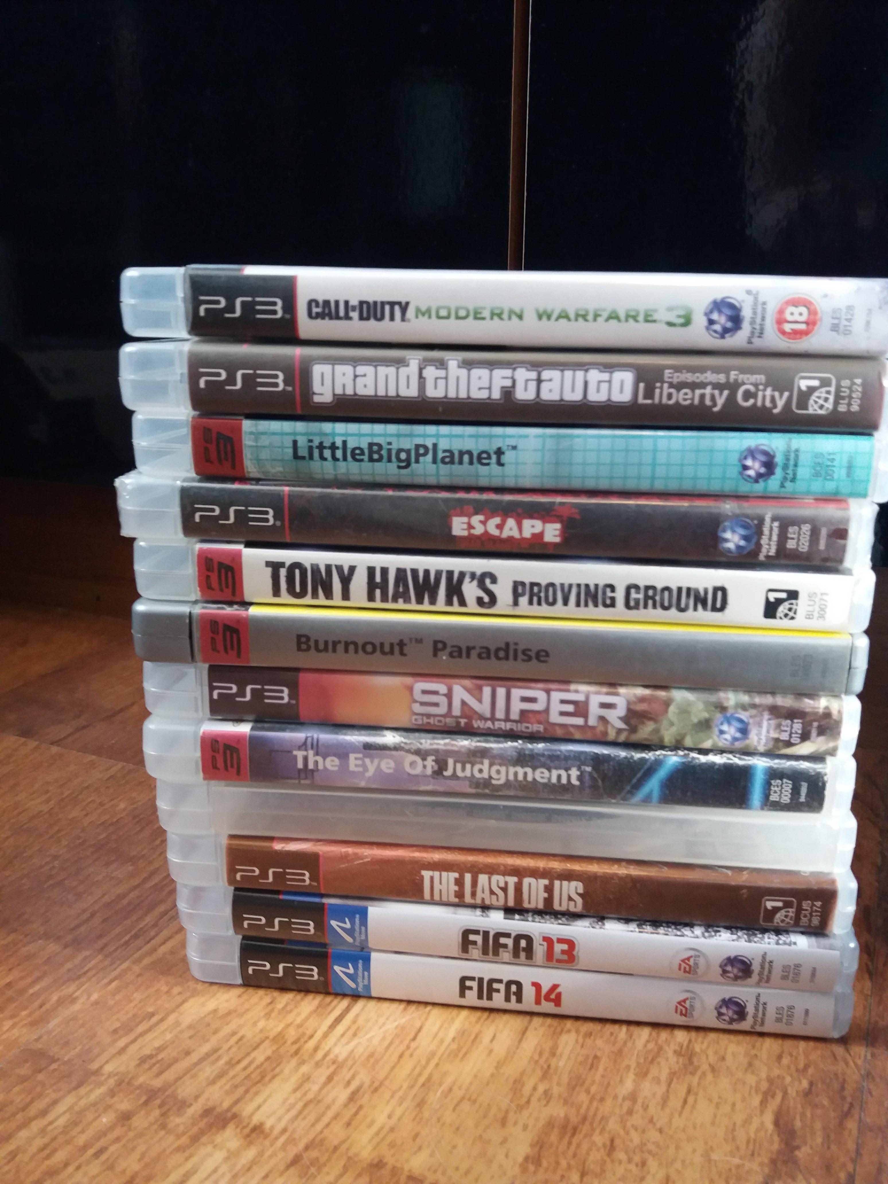 ps3 super slim console fully boxed and games in Sunderland für 65,00