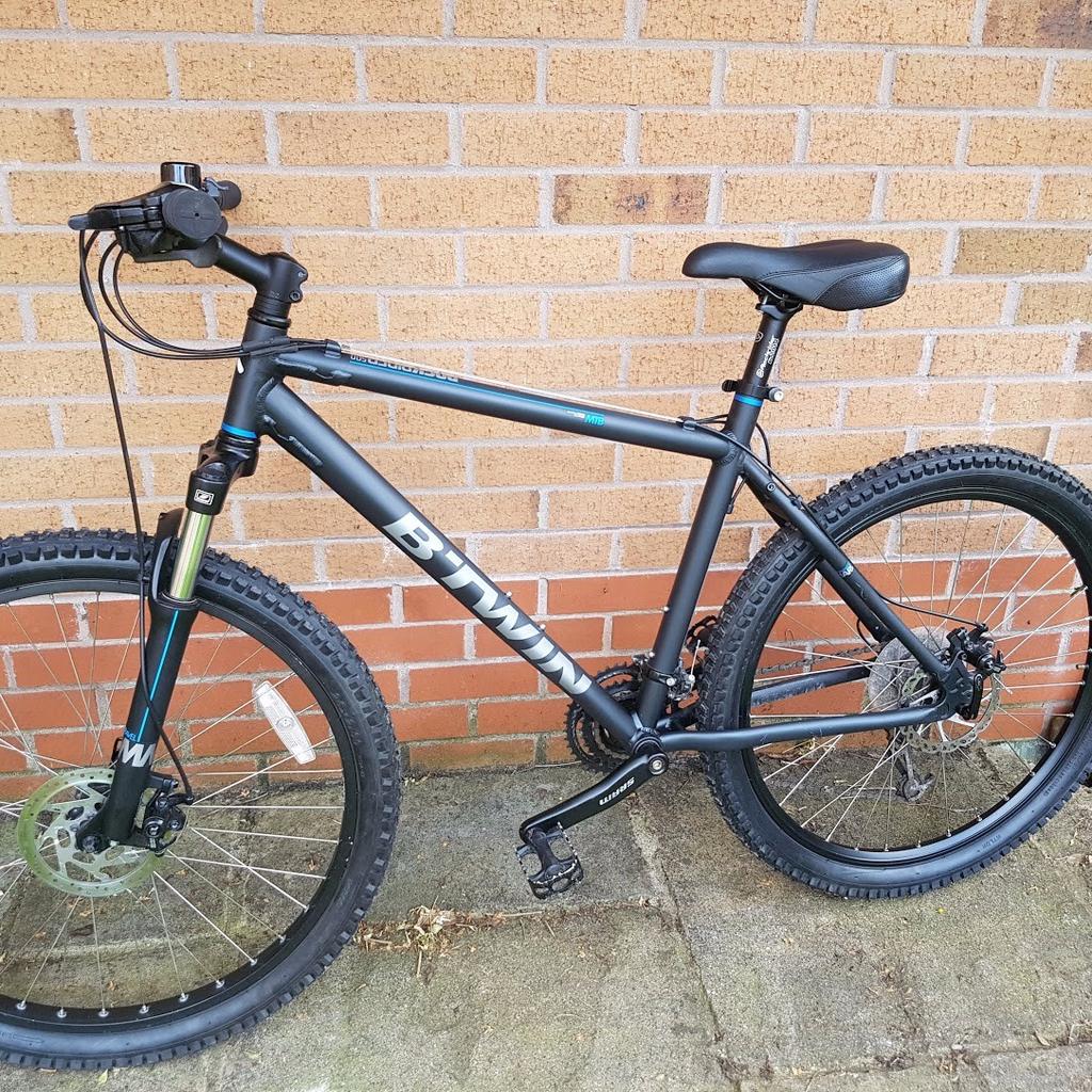 Mountain Bike BTWIN RockRider 500 RRP 350.00 in BL5 Westhoughton