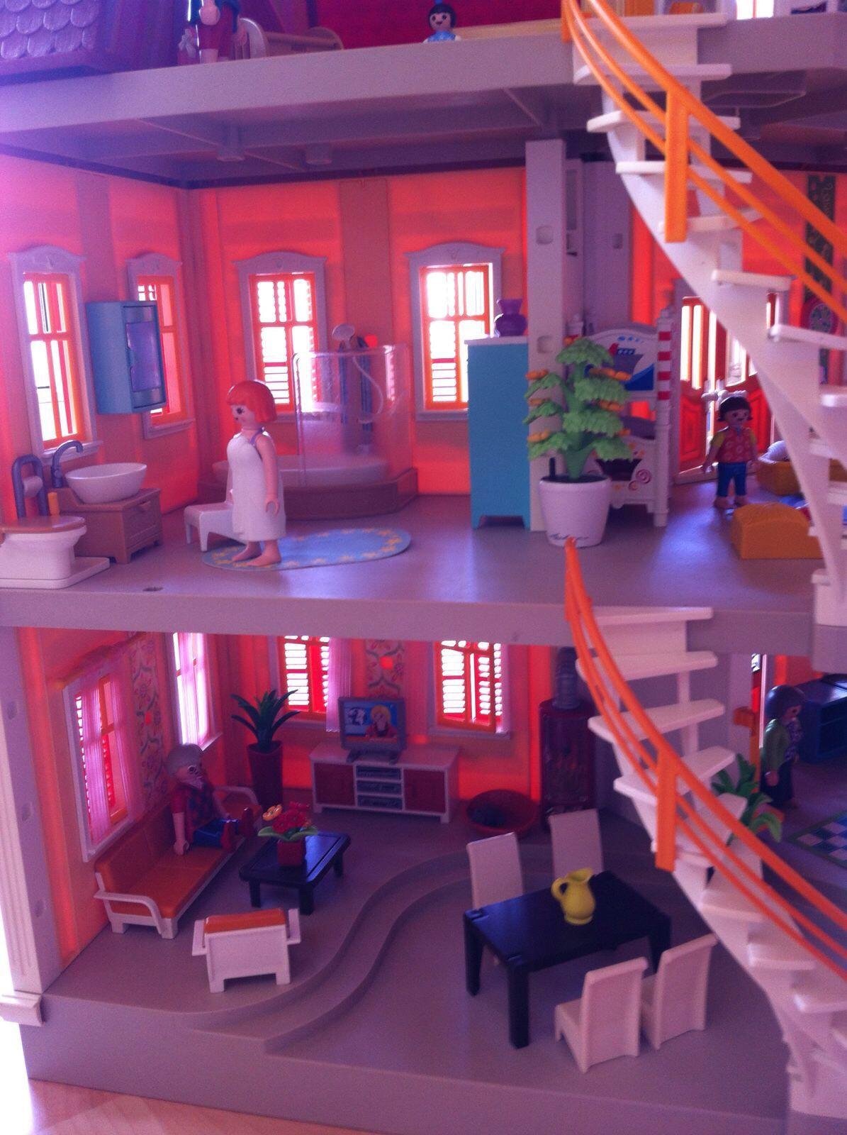 Playmobil Stadtvilla in 88662 Überlingen für € 120,00 zum Verkauf