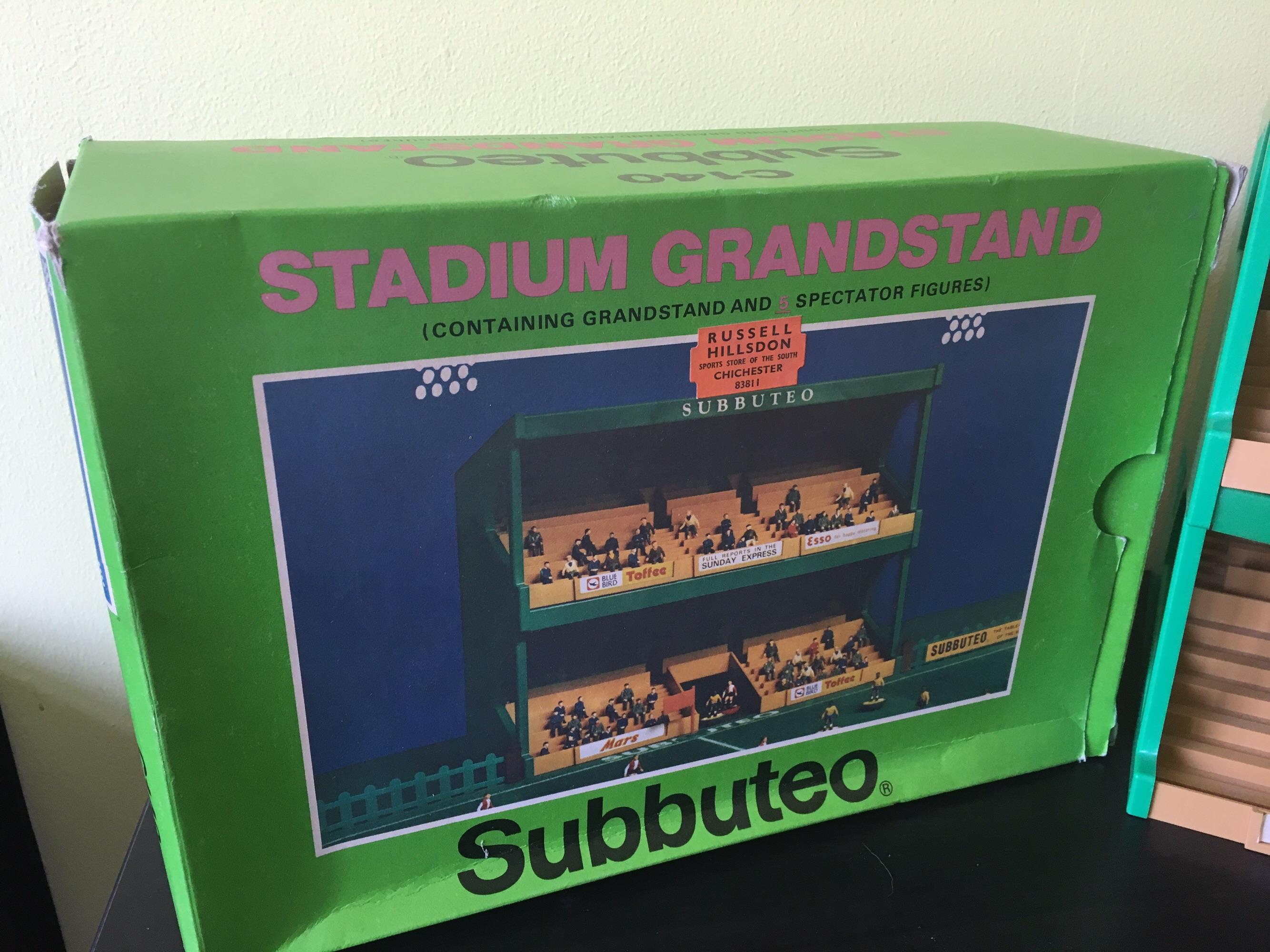 Subbuteo C140 Stadium Grandstand vintage 70s in BN13 Worthing für 20,00 ...