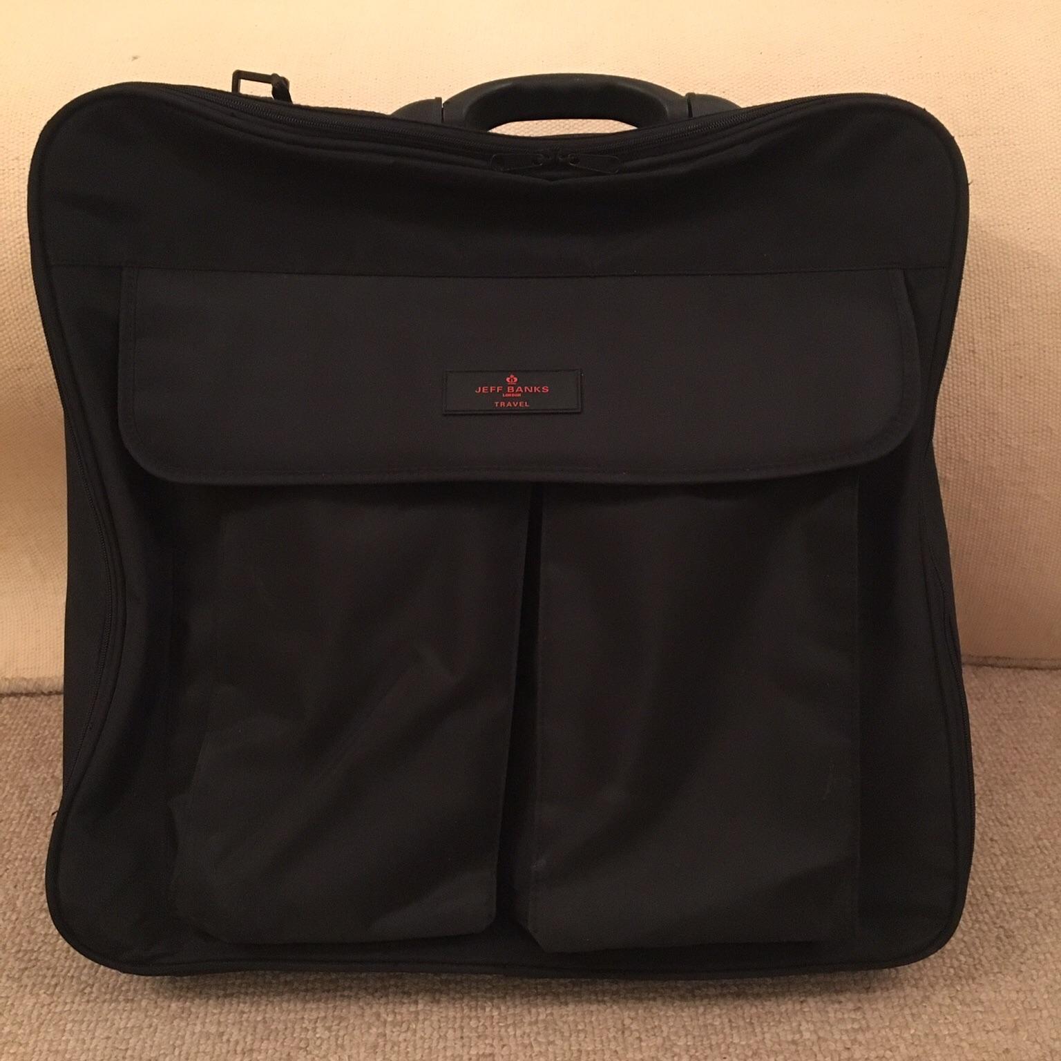 Jeff banks suit carrier clearance