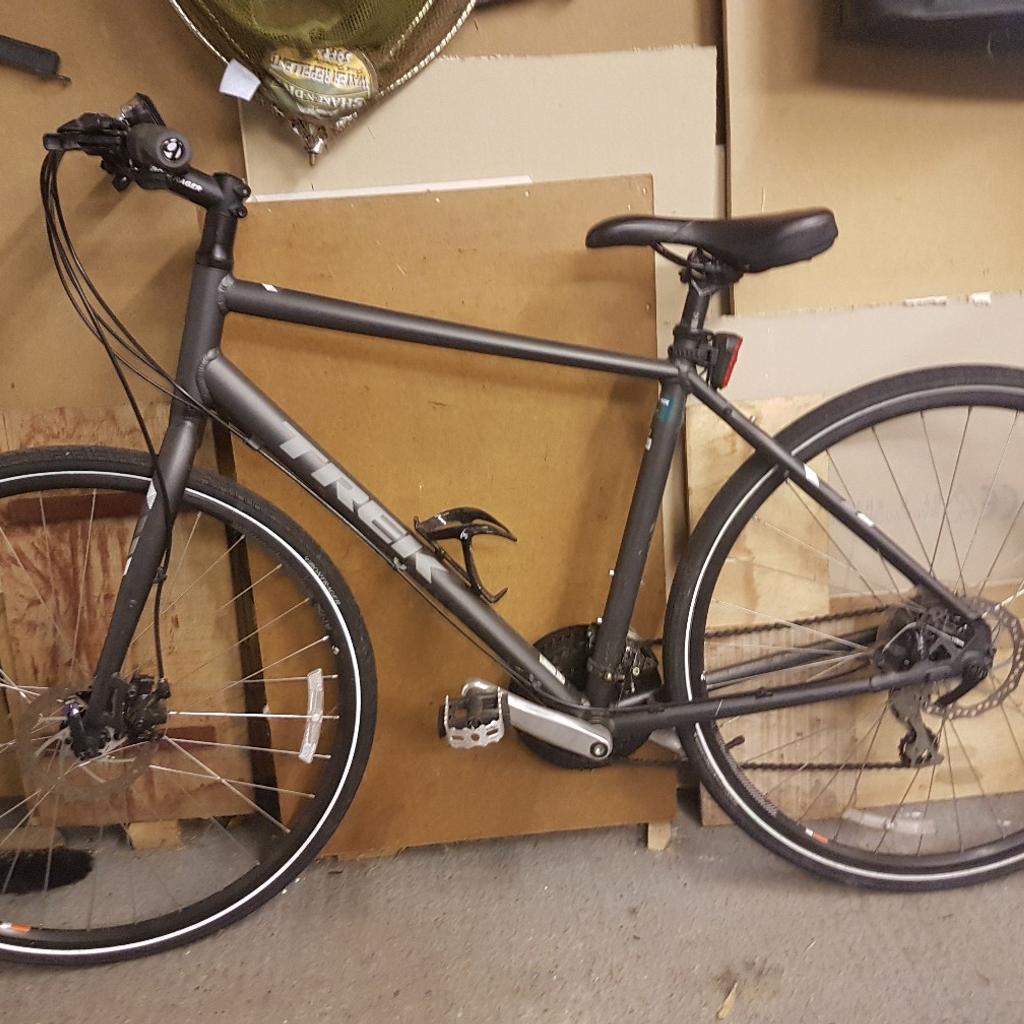 Trek allant outlet 7.2 hybrid bike