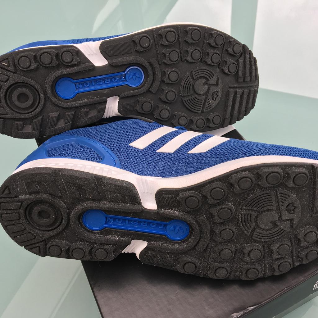 Adidas ZX Flux trainers size 5.5 Royal Blue in TW12 Hampton for