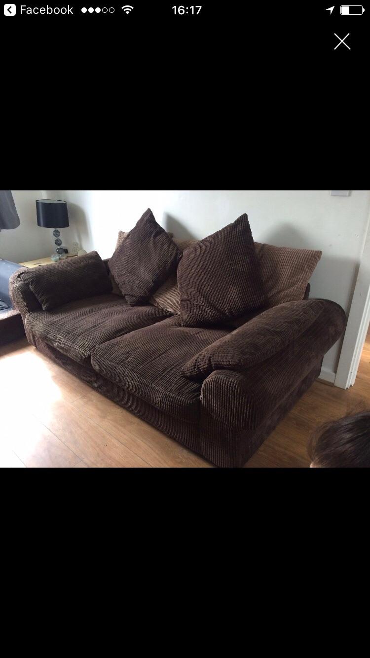 2x 3 seater sofas in B37 Birmingham for £70.00 for sale Shpock