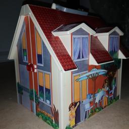 Playmobil Haus
- zum überallhin mitnehmen
gut erhalten
mit vielen extras
gute qualität