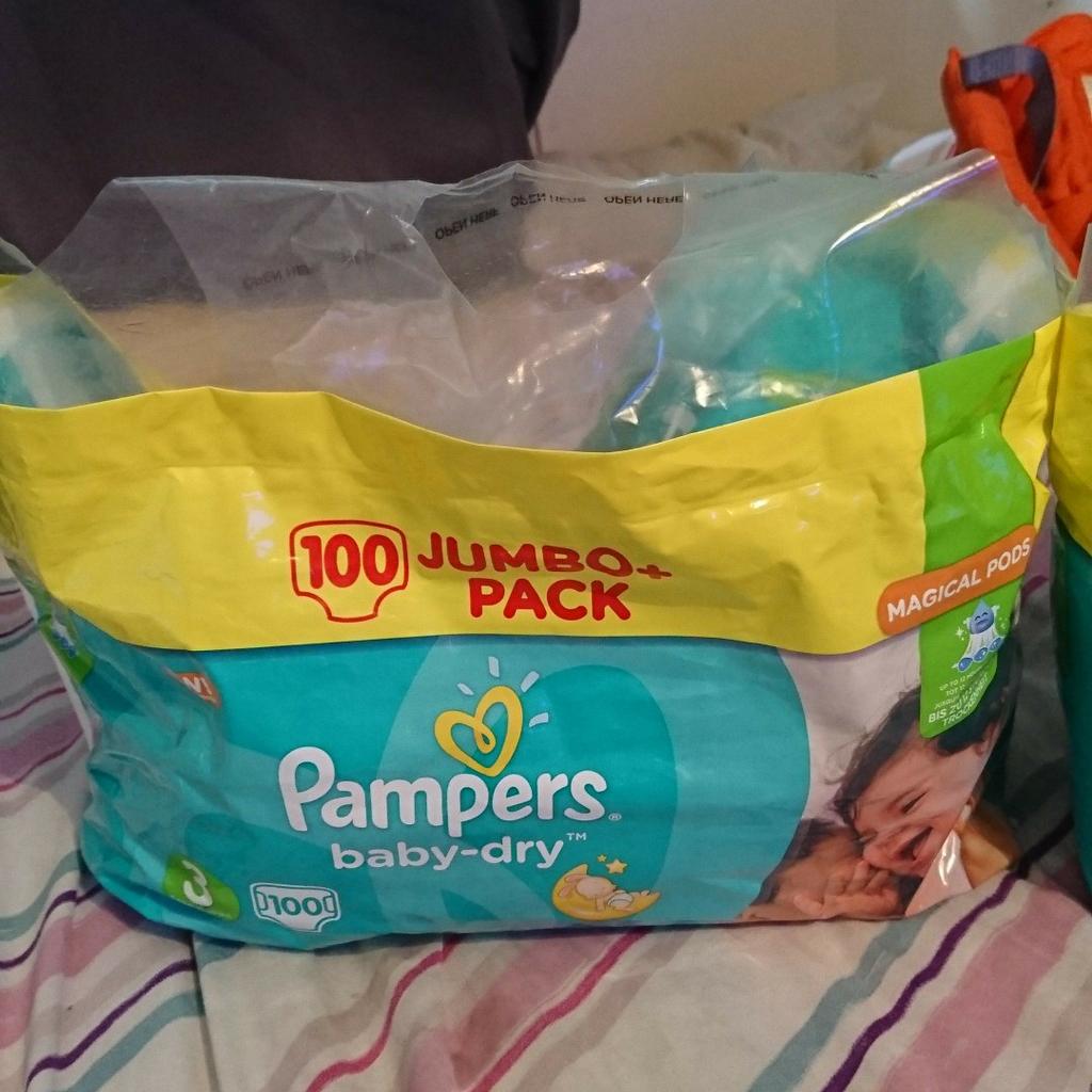 130 Size 3 pampers nappies in UB2 Hounslow für £ 10,00 zum Verkauf