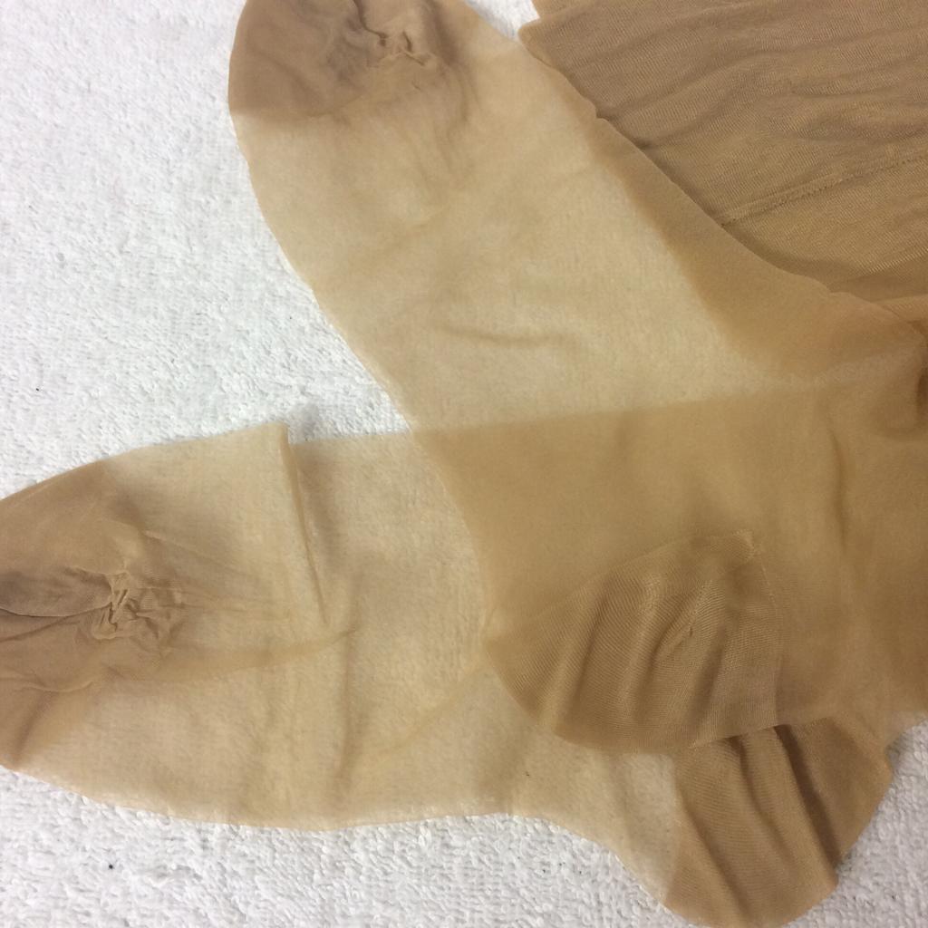 Retro Nylons Straps Strümpfe in 4311 Schwertberg für 3,00 € zum Verkauf ...