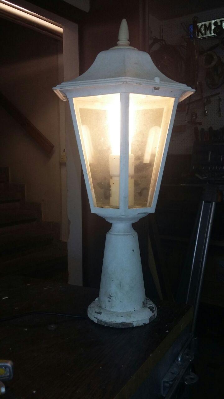 Lampe Terasse Garten Balkon in 01936 Schwepnitz für gratis zum Verkauf ...