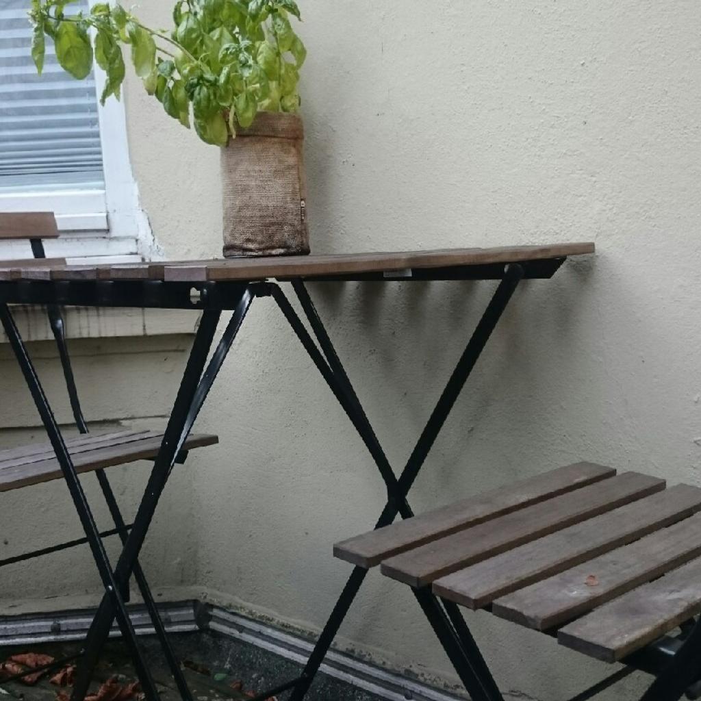 Terrassenmöbel, Balkontisch und Stühle in 50677 Köln für 20,00 € zum