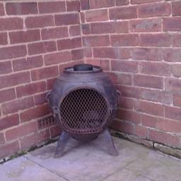 Very old cast iron pot belly good condition