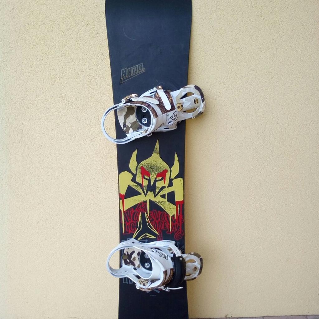 Atomic Hatchet Snowboard in 2753 Dreistetten for €80.00 for sale | Shpock