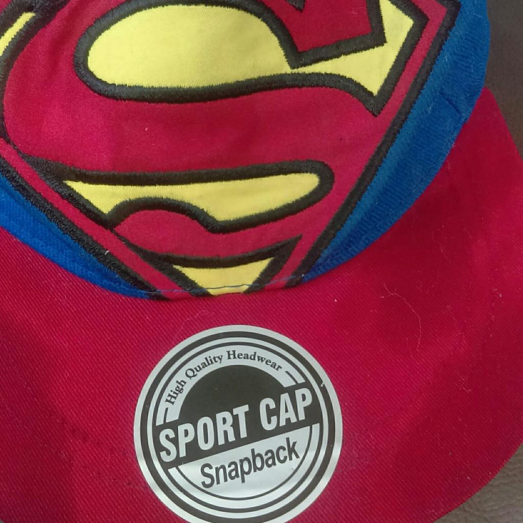 Snapback cap one size fits all very good condition £4 collection or can post for extra