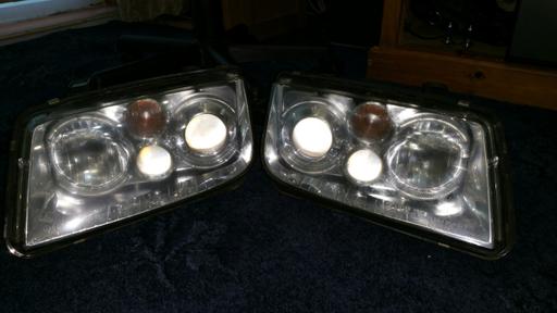 Vehicles Cheadle Royal Business Park Stockport - Photos for VW Bora Headlights