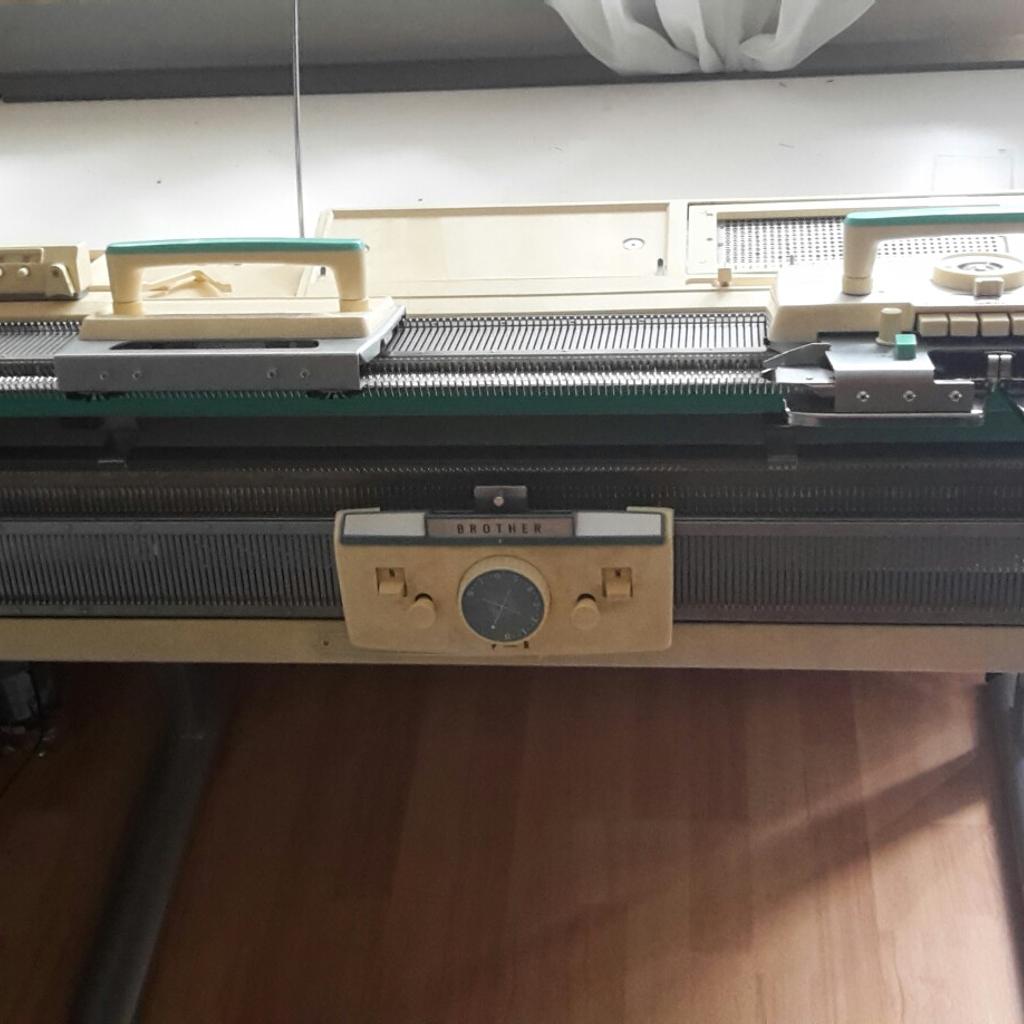 Doppelbett strickmaschine Brother kh 800 in 64584 Biebesheim am Rhein ...