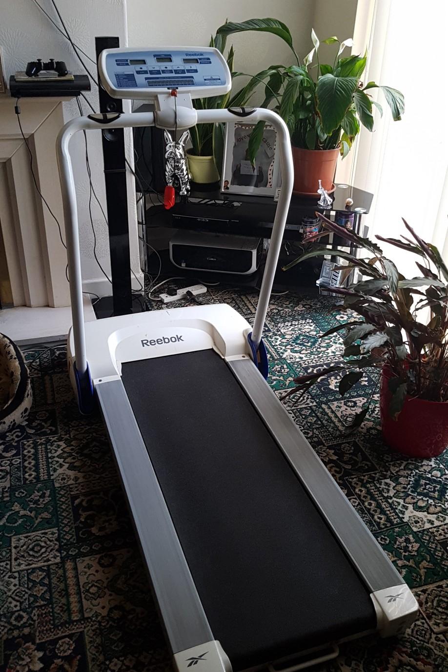 treadmills Reebok Rem Re 10301 in PR2 Preston for 20.00 for sale