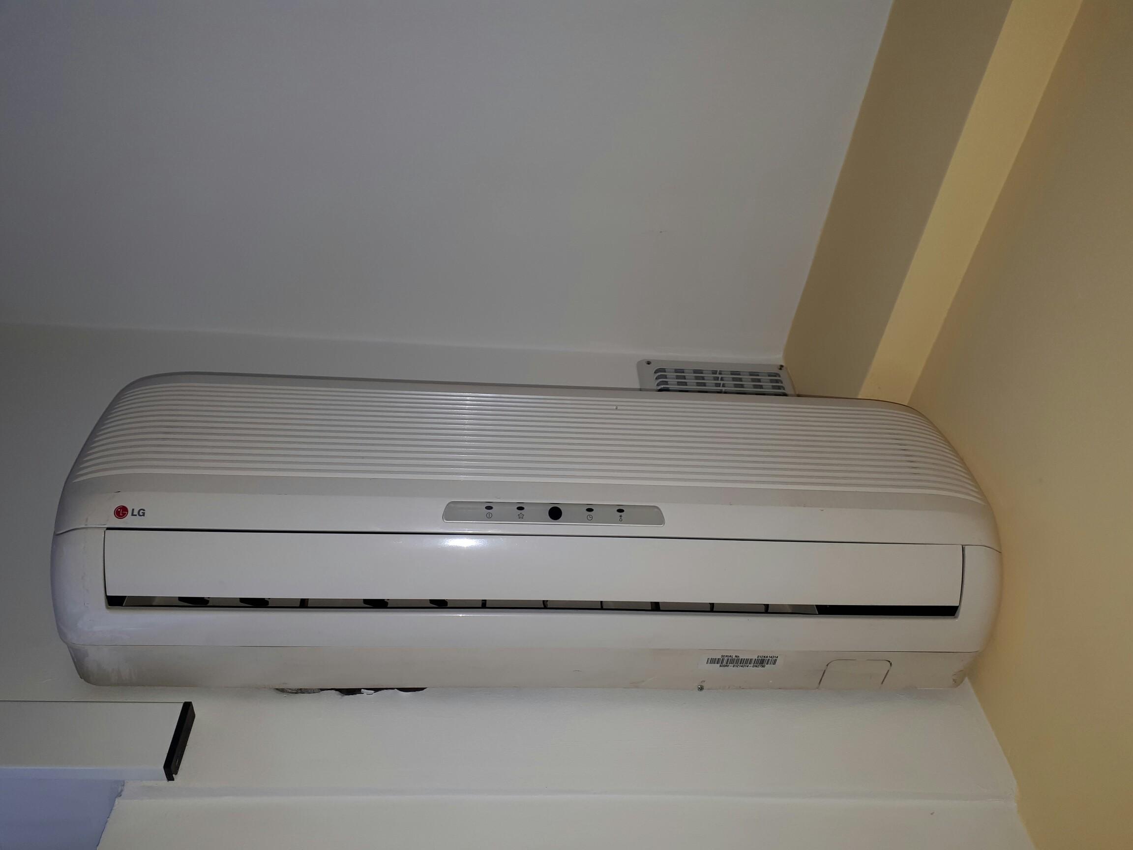 Condizionatori LG perfettamente funzionanti in 00155 Roma für € 70,00