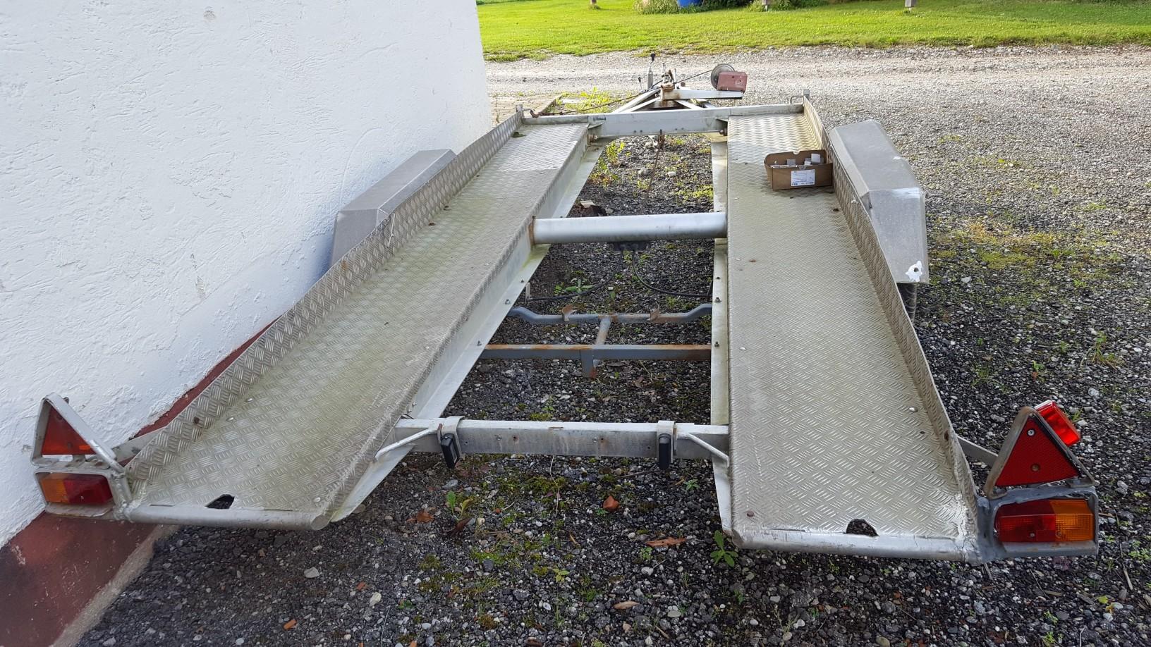 autoanh-nger-trailer-transporter-in-84367-reut-f-r-1-000-00-zum