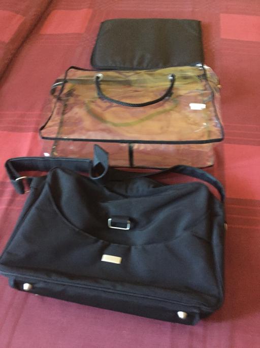 Buy & Sell East London Bow Church - DLR Station - East London - Photos for Baby Changing Messenger Bag ( Mother Care)