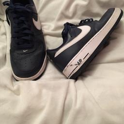 Nike Air Force 1 navy size 7