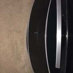 Black Glass TV Stand, in perfect condition, no Dints/Marks/Scratches.
Has two drawers that open with a lot of space as seen in the pictures.
Sizes Approximately 45inches long, 19 inches
wide and 16 inches tall.
Collection from S35.