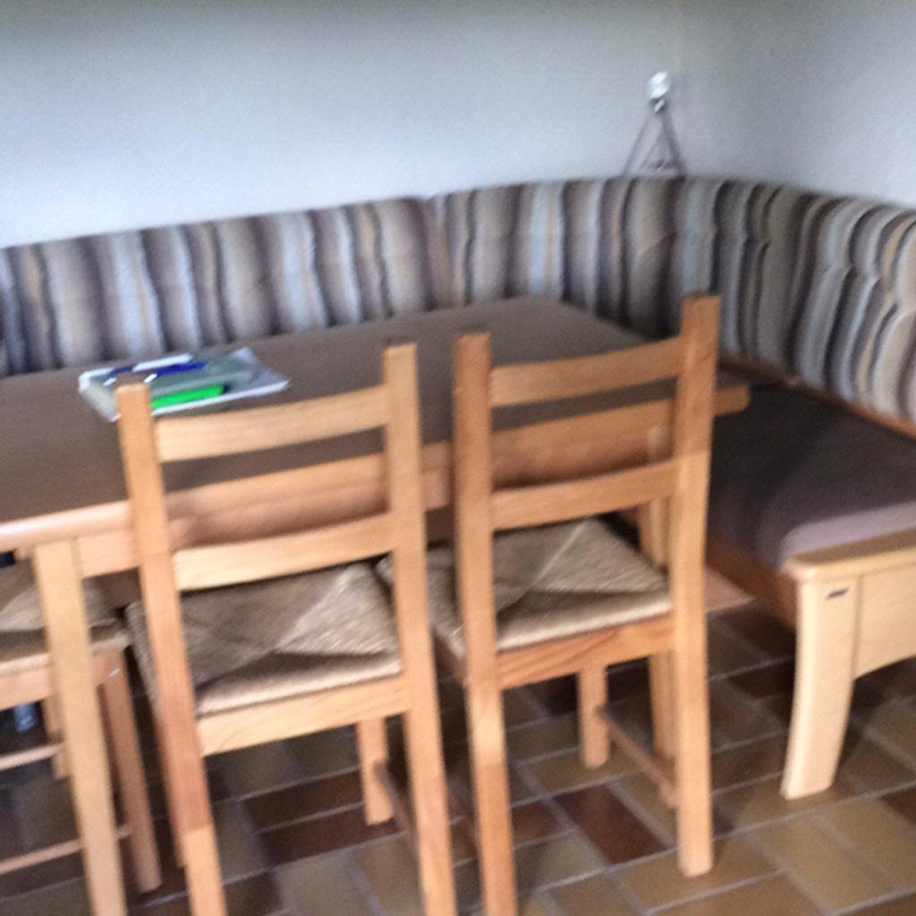 Eckbank von Woessner ggf mit Tisch in 71726 Benningen am Neckar für 250,00 € zum Verkauf