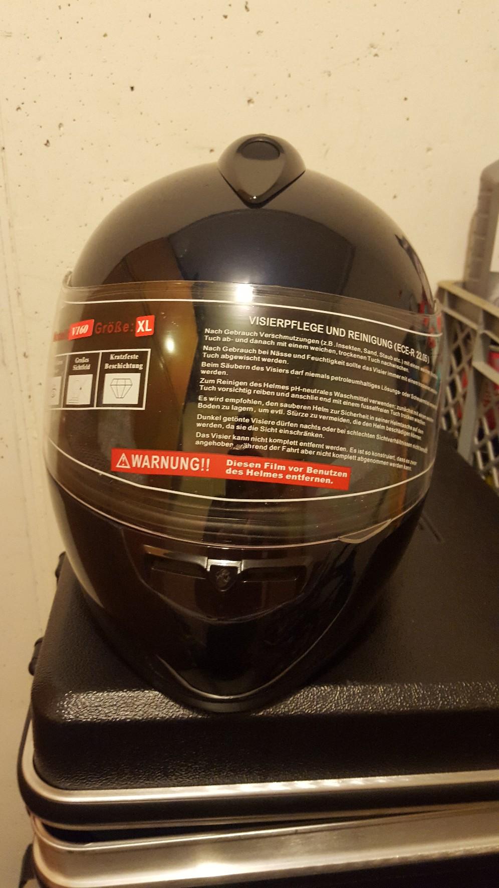 B Square Helm
