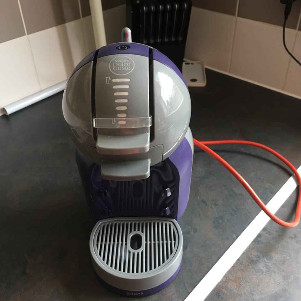 Nescafé dolce gusto machine in CF81 Aberbargoed für 15,00 £ zum Verkauf Shpock DE